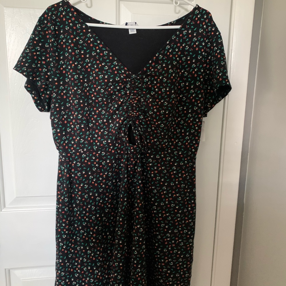 Plus size floral dress!